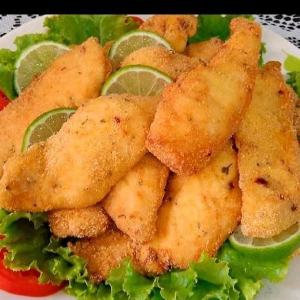 Leva arroz feijão farofa e uma guarnição