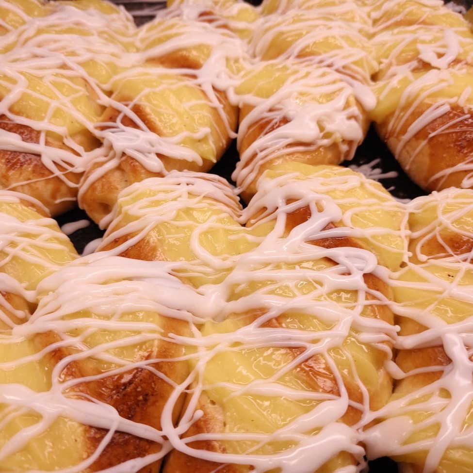 2 Unidades de pão doce recheados com um saboroso creme