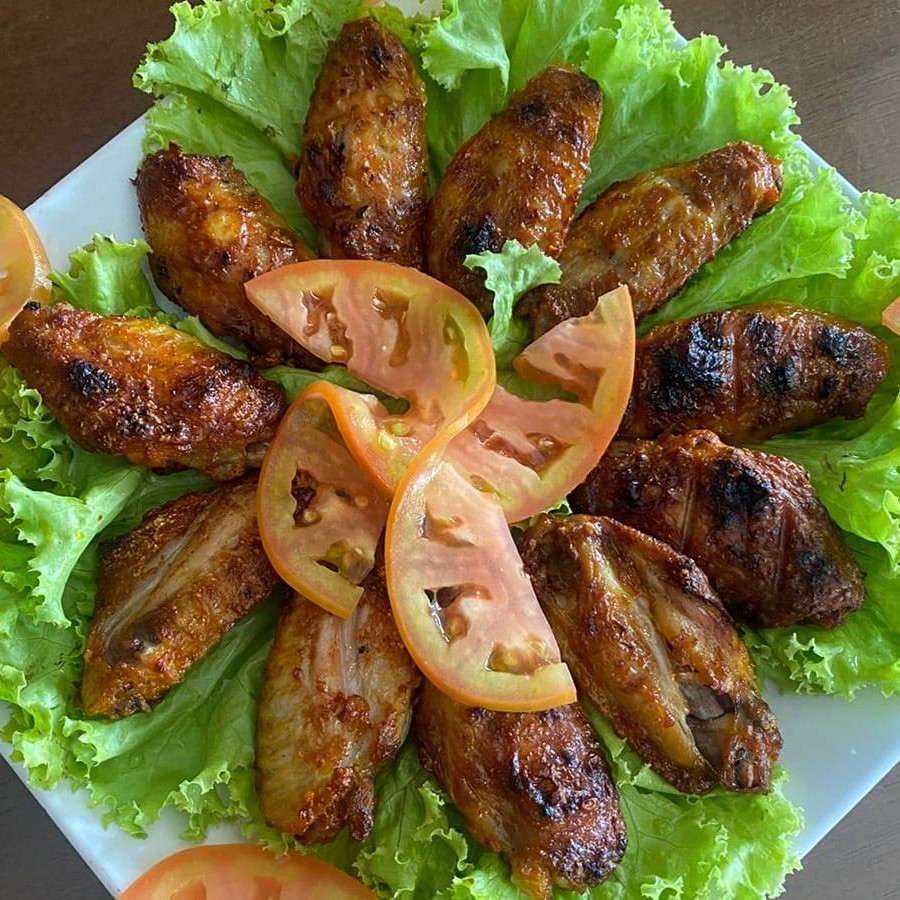 12 tulipas de frango assadas na brasa