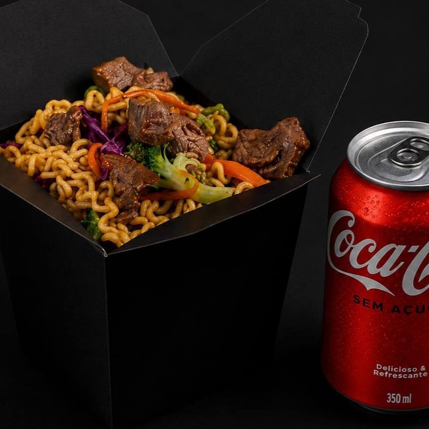 Oportunidade de hoje: Yakisoba de Carne 500gr com Coca-Cola.