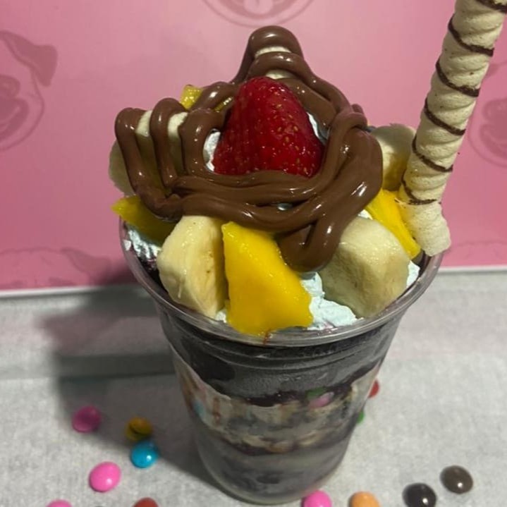 Açaí, Condimentos e Caldas... Tudo Inteiramente Grátis!