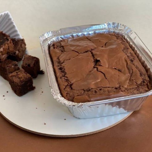 Com uma casquinha crocante por fora e um interior macio e gotas de chocolate nobre.  Peso médio:120g.  promoção , cupom , oferta , morango , sobremesa , red velvet , banoffe , pudim , doce de leite , Dia dos namorados , festa junina , bolo gelado , Ninho , trufado , cone , café , frete grátis , presente , coxinha , gostoso , preço baixo , combo , promo , Doces , bolos , brigadeiro , docinhos , bolo vulcão , aniversario , coco , bolo de pote , gelado , chocolate , Pipoca gourmet , biscoito amanteigado, empada , frango , pistache , frutas vermelhas , geleia , coca , refri , combo , salgado , mousse , entrega rápida , grátis , 0800 , desconto , almoço barato , Nutella , brownie recheado , lanche barato , afogadinho , empada , cookies , cookie recheado , cookie americano , fatia recheada