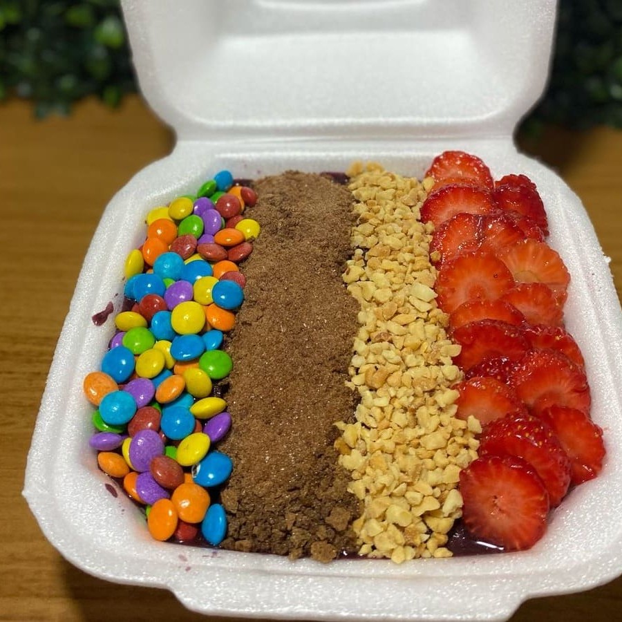 Uma ótima escolha para quem gosta de saborear cada ingrediente! Escolha até 4 acompanhamentos grátis em nosso cardápio e aproveite!!!