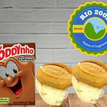 2 Pão Na Chapa Com Manteiga+1 Achocolatado