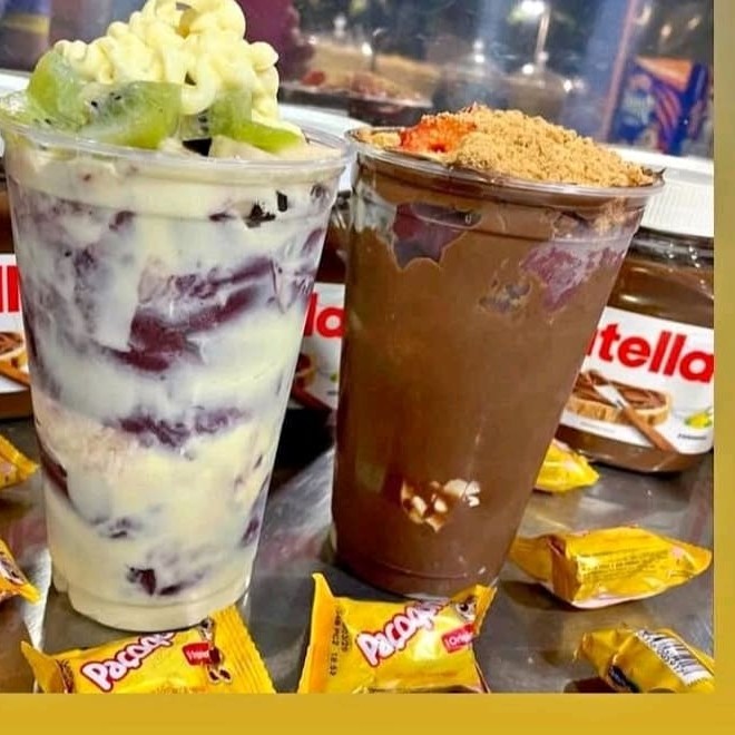 2 açaí de 700 turbinado (1 de Nutella  1 de creme de Ninho)