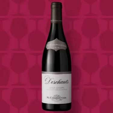Bellíssimo Syrah do norte do Rhône, Saint-Joseph encanta por sua expressividade desta tradicional casta. Tinto incrível, elegante e intenso, surpreende por seu frescor e sutileza. Apresenta aromas de frutas pretas frescas, além de especiarias e notas florais.