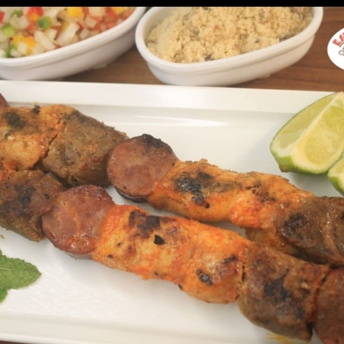 Espeto de Carne ,Frango e Linguiça Calabresa !!