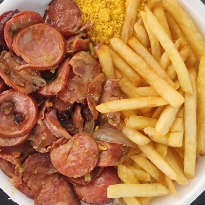 Escolha até 4 complementos para sua refeição.