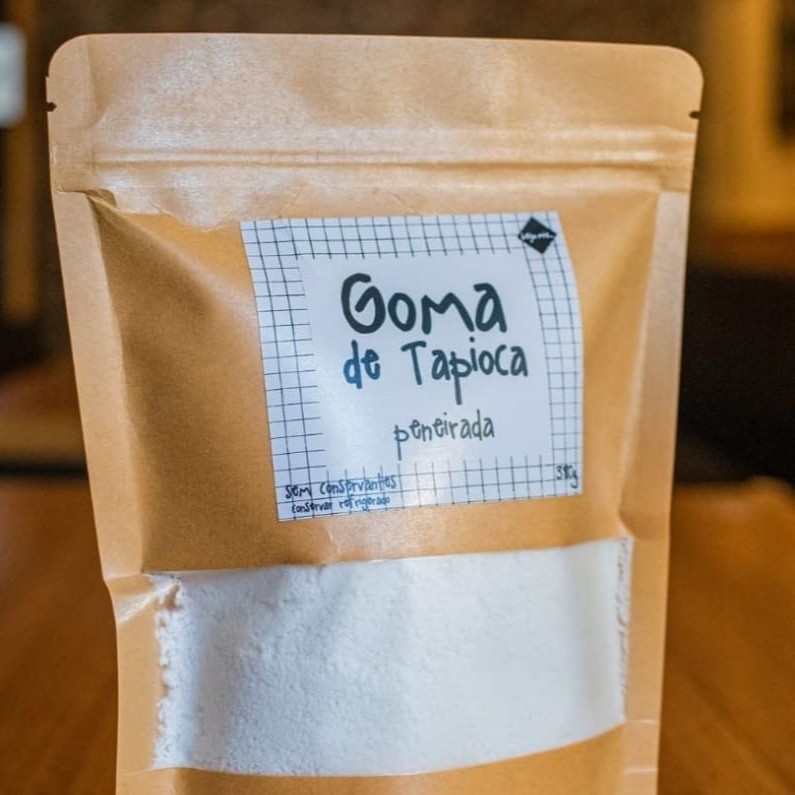 Goma pronta para consumo, já peneirada. Use e abuse de sua criatividade!
