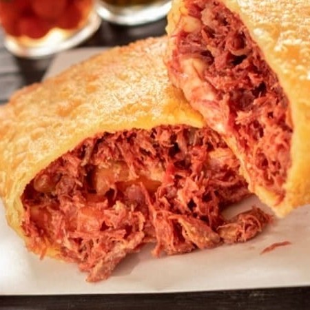 Massa de Pastel Muçarela Carne Seca