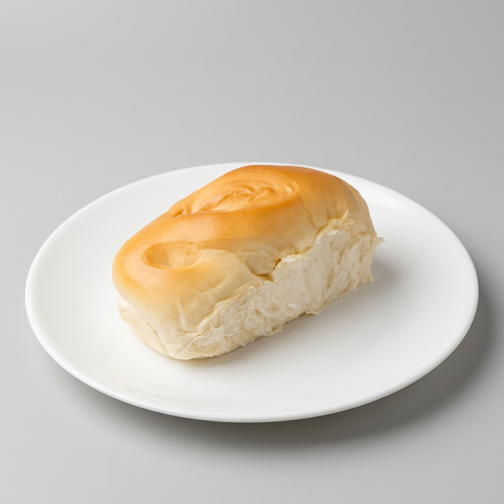 Macio, levemente adocicado e com textura super fofinha, nosso pão de leite é perfeito para quem busca sabor e delicadeza em cada mordida.