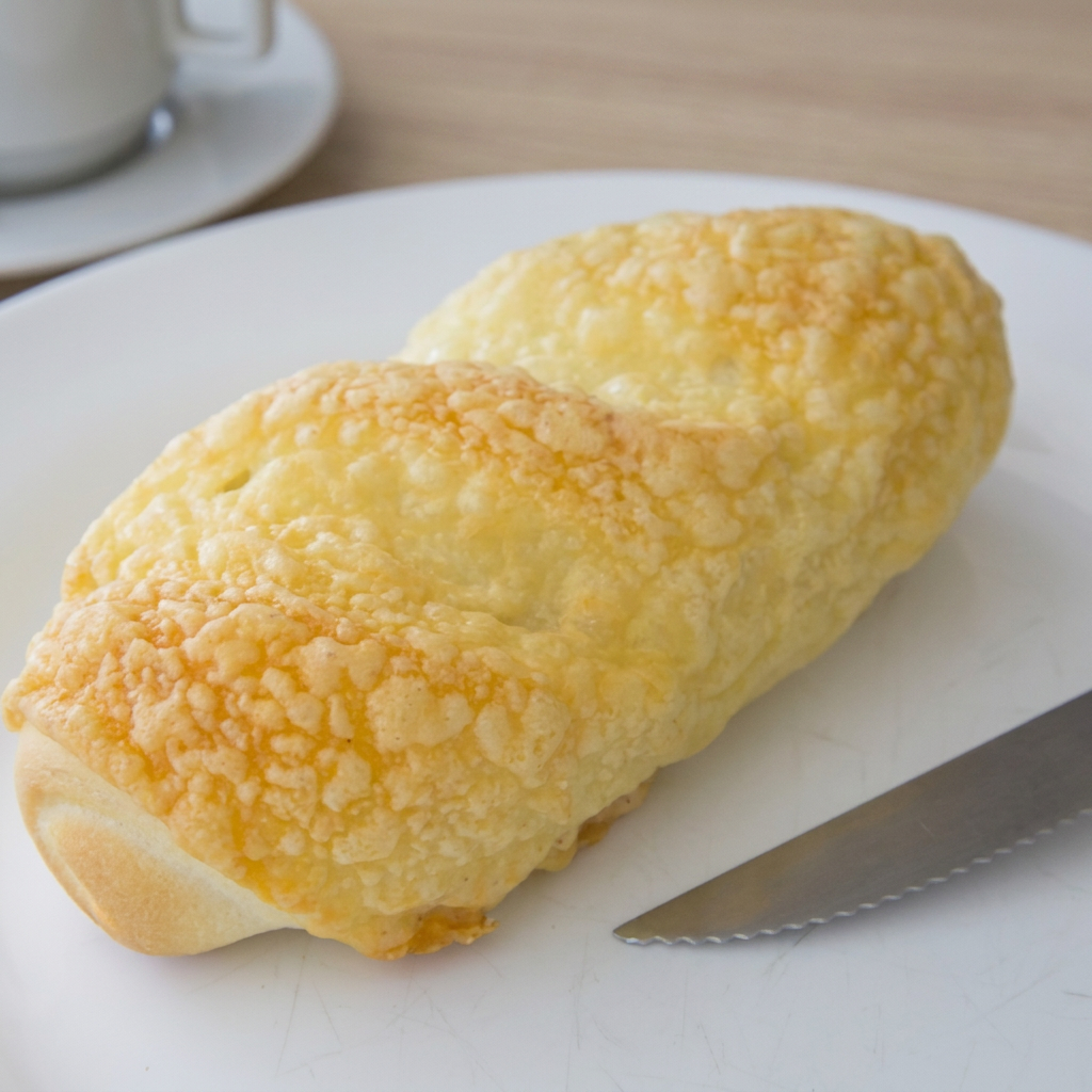 Pão Caseirinho de Muçarela é preparado com massa macia e com sabor suave e delicioso da muçarela.