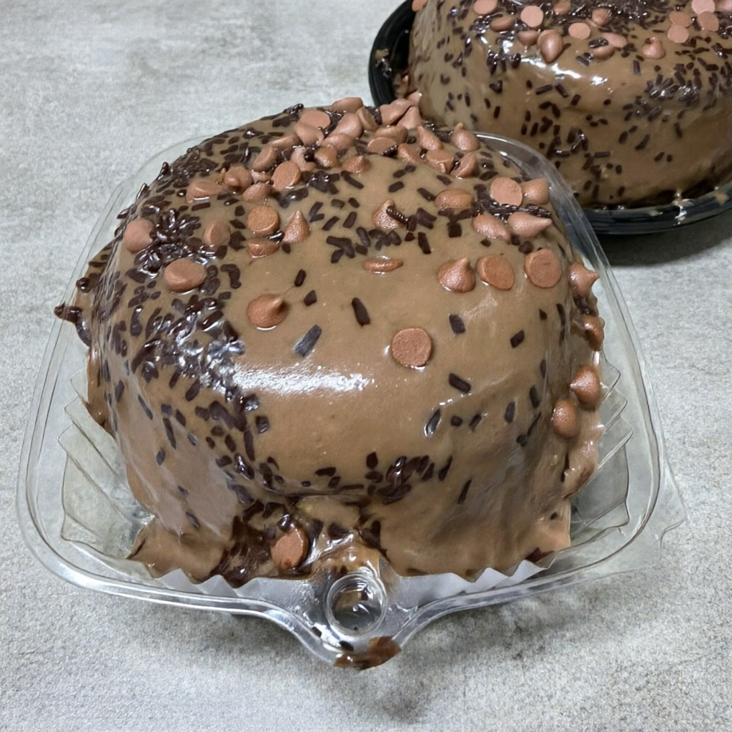 massa de chocolate e recheio de chocolate