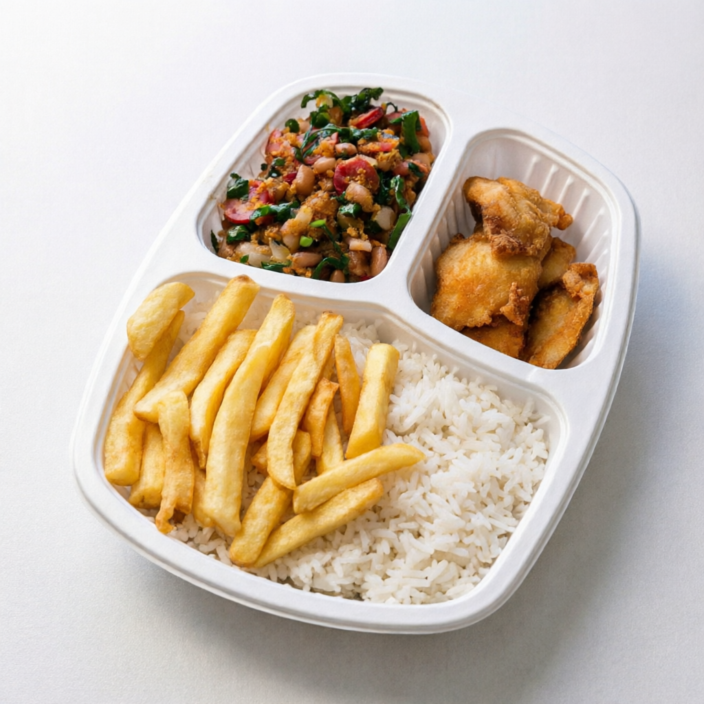 🍽️ 100g de filé de tilápia crocante 🍚 Arroz soltinho no ponto 🥓 Feijão tropeiro bem temperado 🍟 Batata frita sequinha e dourada 🥗 Vinagrete fresco e saboroso