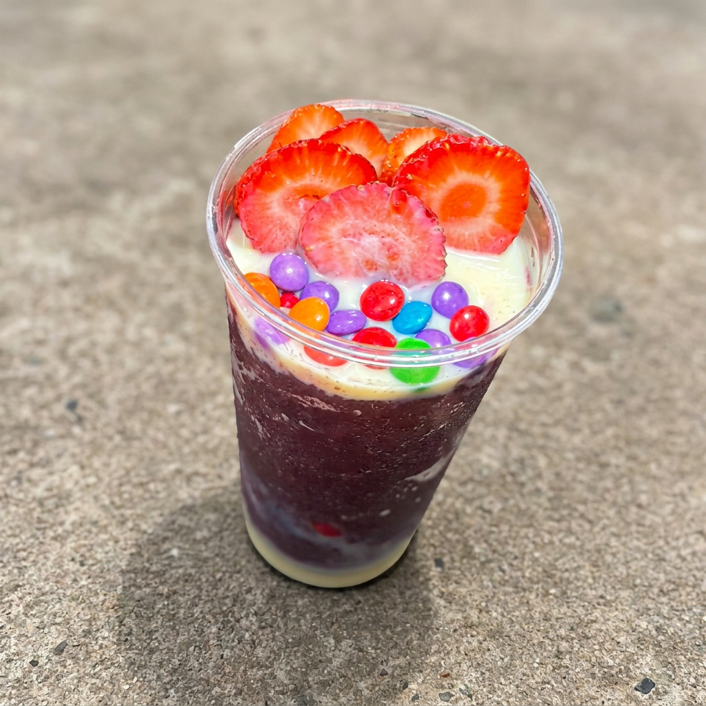 Monte seu Açai com os ingredientes que mais gosta