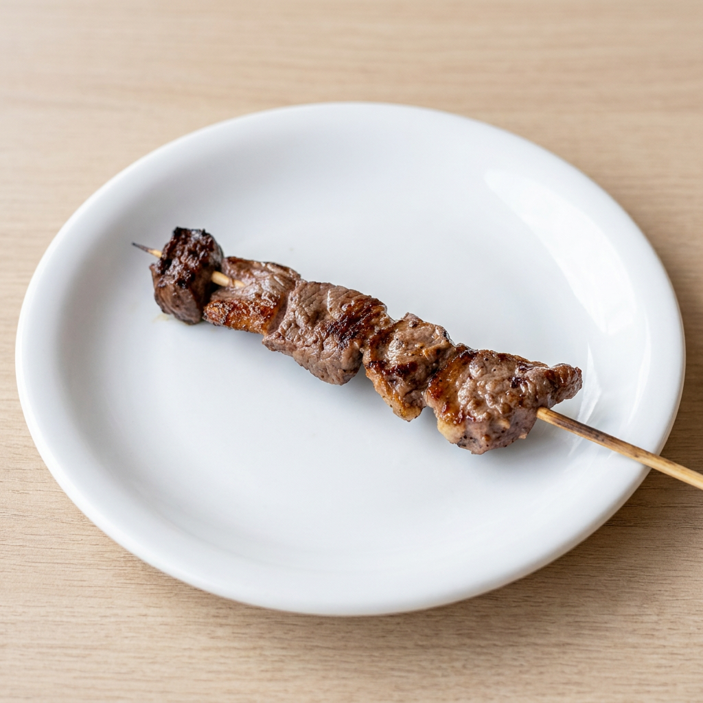Espeto de carne de contra file suculento