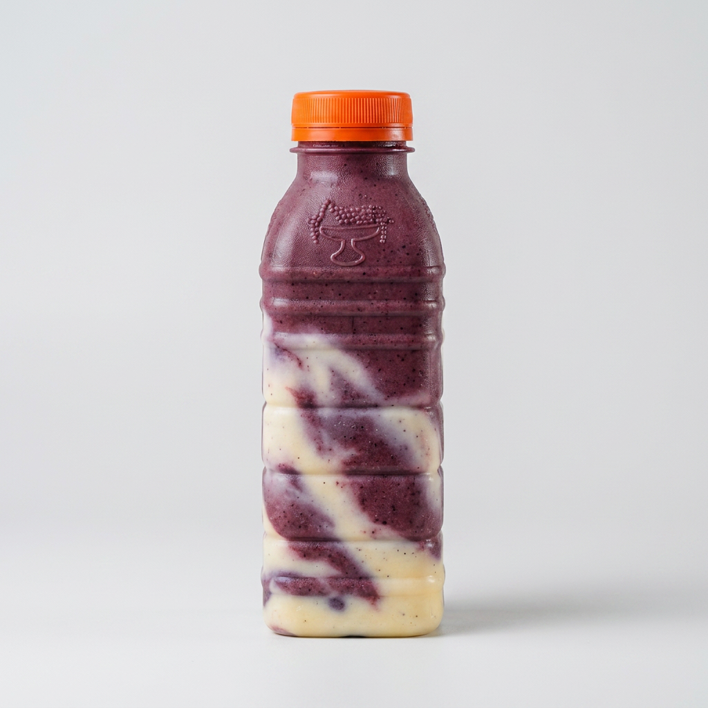 Refrescante suco de açaí batido com Leite 1L, perfeito para um boost energético natural.