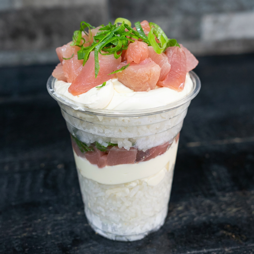 Arroz Japonês, creme cheese, Camarão e Salmão
