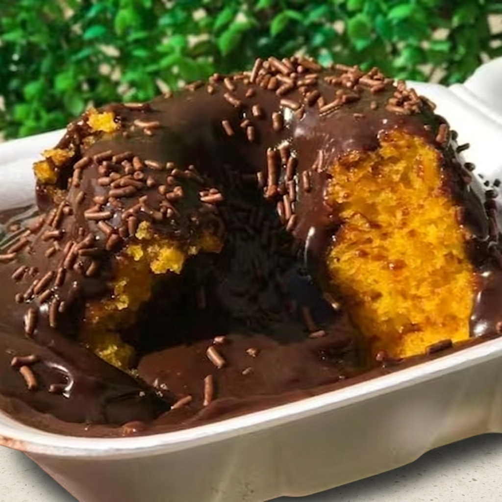 BOLO DELICIOSO DE CENOURA COM BRIGADEIRO, O MELHOR !!!