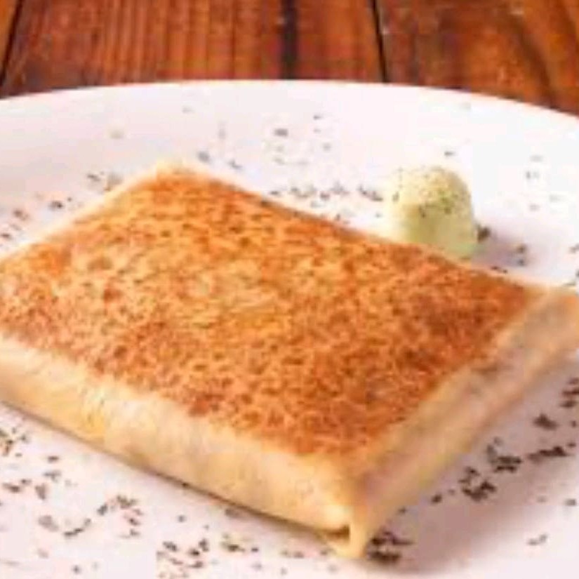 Calabreza, queijo, cebola e oregano