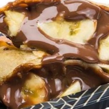 Saborosa Massa de harumaki, recheada com  Nutella e banana (2 unidades).
