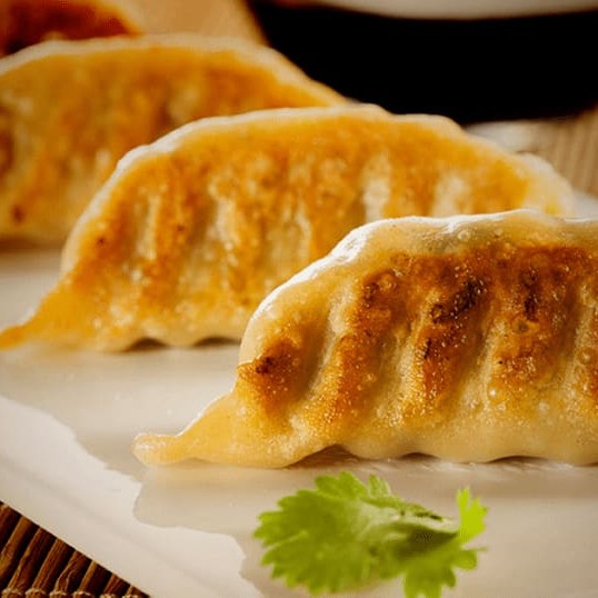 Salmao frescatto,cream cheese Philadelphia,requeijao Catupiry e alho poro (frito)