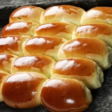 Pacote com 15 unidades de pães suíços