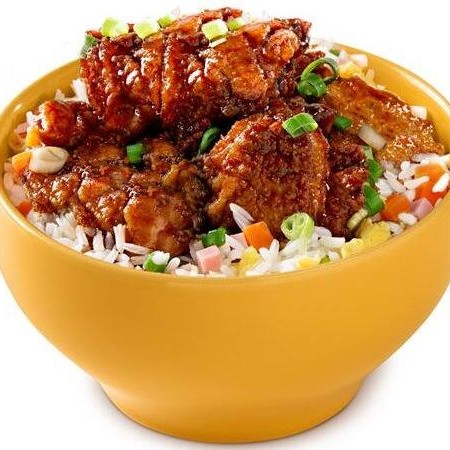 Frango tempurá, feito com 100% de peito de frango. Aquele frango com casquinha crocante, sequinha e que preserva a sua suculência, acompanhado de um delicioso molho Tarê. Seu acompanhamento podem ser escolhidos de acordo com seu gosto, lámem, gohan ou yakimeshi. _ Lámem, noodles com molhos orientais. - Gohan, arroz japonês de grão curto. - Yakimeshi, arroz japonês de grão curto com cenoura, flocos