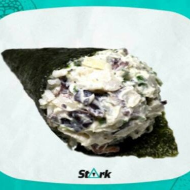 Alga, arroz, polvo, cebolinha e cream cheese.