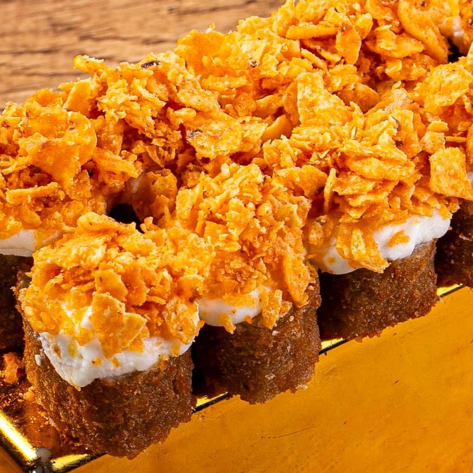 10 hot holl com cream cheese e Doritos
