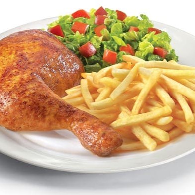 Arroz , feijão , macarrão,farofa,salada, maionese ou batata frita .