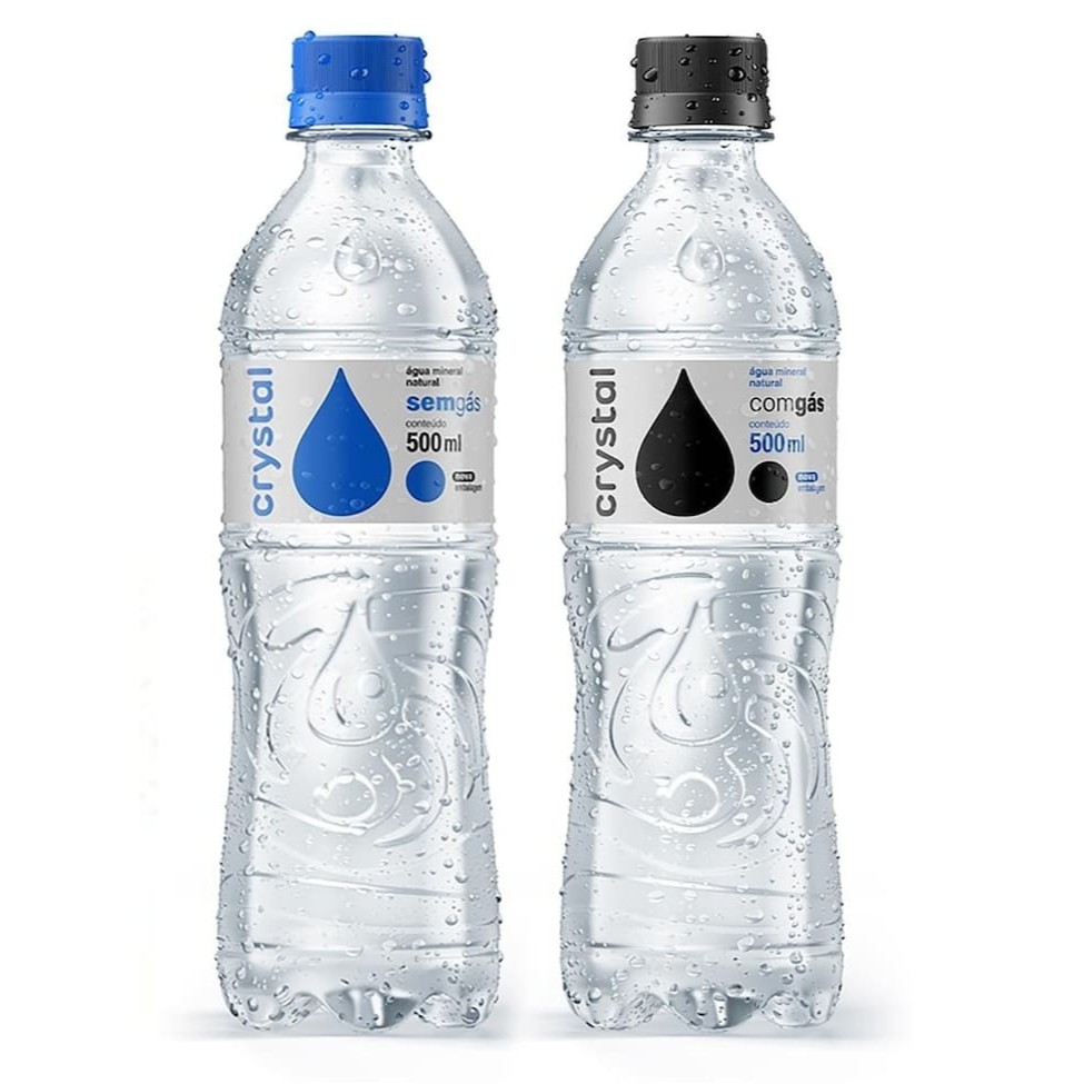 A água Crystal, do grupo Coca-Cola, proporciona refrescância e pureza em cada gole.