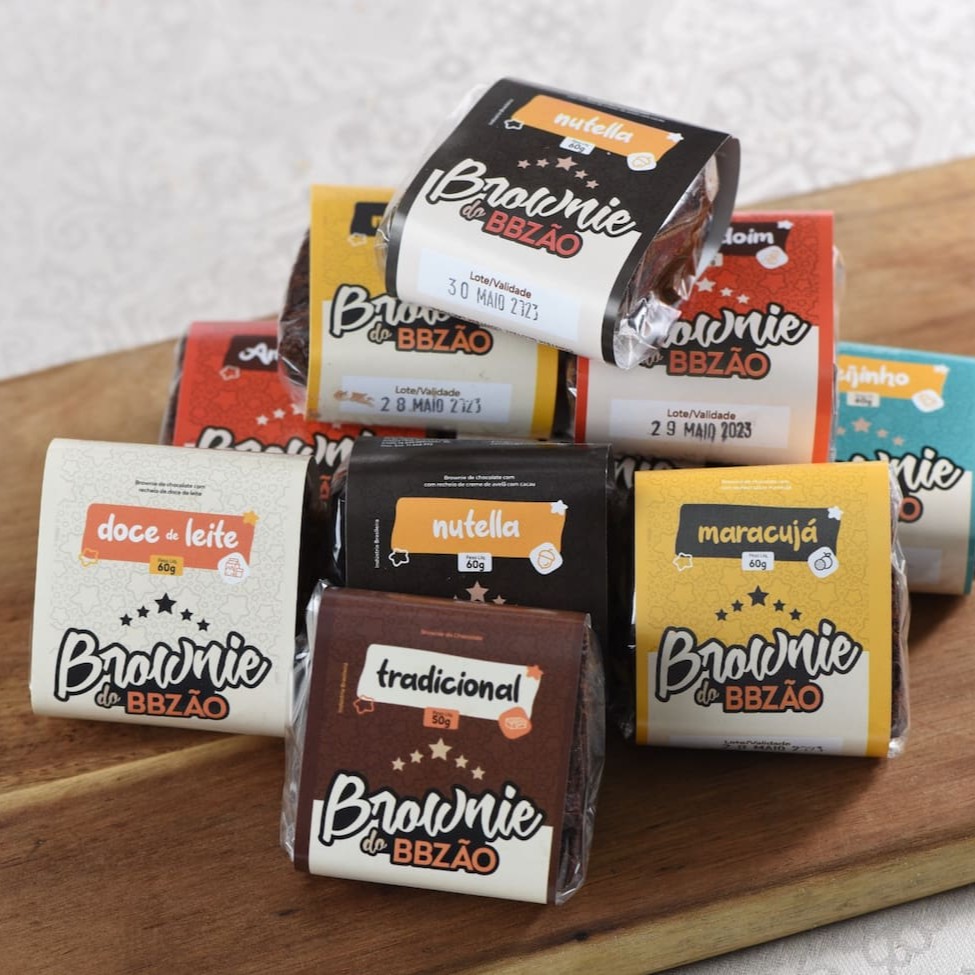 Nossos deliciosos brownies com descontão! Promoção válida em todos os sabores.   ------------------------Tags------------------------ Entrega  rápida, grátis, 0,99, 0800, 4,99 , desconto, promoção, cupom, barato, oferta, melhor preço, frete grátis, preço baixo, combo , salgados , mini salgado, brownie, Coca-Cola, chocolate, nestle, heinz, massa de brownie, massa gourmet, bolo de pote, brownie de pote, brownie gourmet, brigadeiro, mm's, Kinder bueno, brownie do bbzão