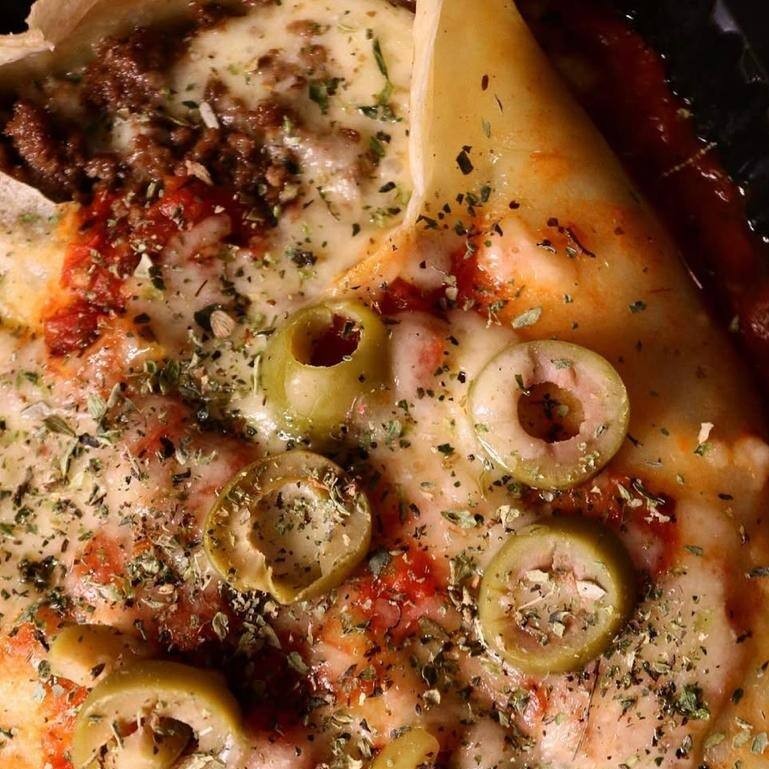 Deliciosa & Saborosa Panqueca de Carne de Sol c/ Catupiry + Arroz + Fritas + Coca-Cola 200ml