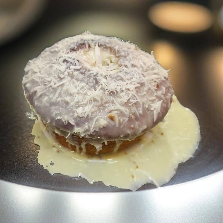 Bolo Caseiro de Abacaxi Coberto de Leite Condensado Com coco em Flocos!!!