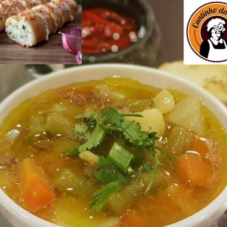 Deliciosa & saborosa sopa de legumes, feita com. Abobrinha .chuchu, cenoura , salsa, alho poro ,salsão , cebolinha +Torradas Grátis