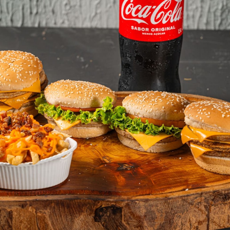 2 Burger nº1 + 2 Burger  nº8 + 1 Refri 1,5l + 1 Batata Turbinada G.