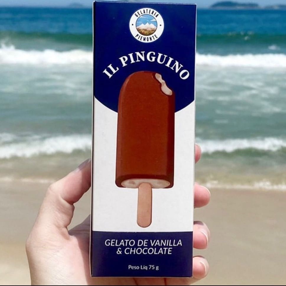 Nosso gelato de Baunilha no palito, coberto com uma casquinha incrível de chocolate crocante!