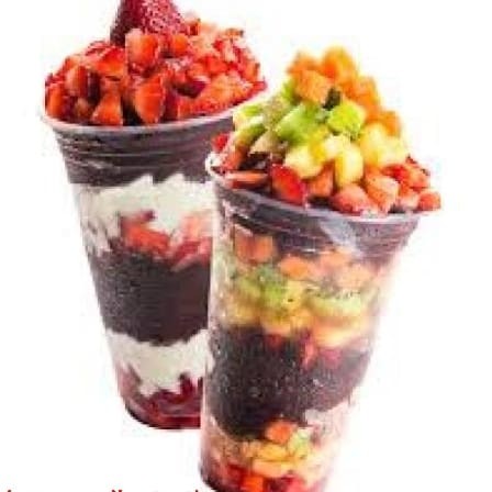 1 copo de 700ml (5 complementos) e 1 copo de 300ml (3 complementos) _ Não Enviamos Complementos À Parte