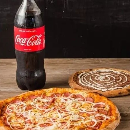 Pizza Gigante Super Saborosa + Brotão Doce De 25cm + Refrigerante De 1,5l