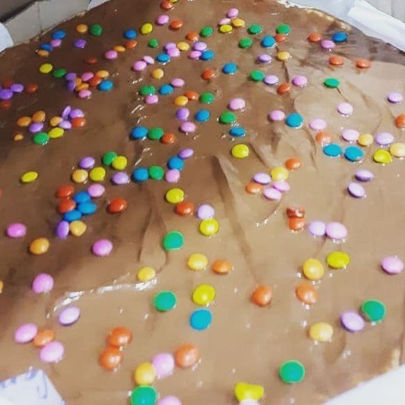 Chocolate preto ao leite com Cofete.