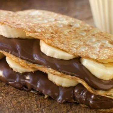 Crepe feito com massa caseira, super recheado com Nutella Original, mais 2 acompanhamentos de sua preferência!  #acai #crepe #tapioca #salada #natural #fit #lowcarb #jardimcrepetapioca #lanche #francesa #crepesalgado #crepedoce #tapiocasalgada #tapiocadoce #Catupiry #frango #carneseca #costelabovina #camarão #salmão #salame #presunto #calabresa #peitodeperu #docedeleite #Nutella #romeuejulieta #chocolate #kinderbueno #Milka #nestle #lacta #pizza #hamburguer #artesanal