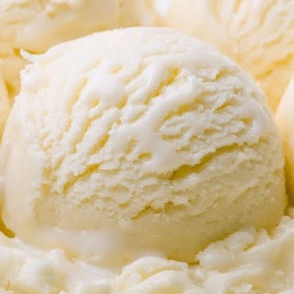 Sorvete de Queijo Ingredientes: água filtrada, sacarose, leite em pó integral, queijo minas, gordura vegetal, glucose, sólidos de origem láctea e aromatizante. Estabilizante: monoestearato de glicerina. Espessantes: gelatina, goma guar e carragena.  Não Contém Glúten. Contém Lactose. Alérgicos: Contém Leite,Derivados De Leite E Soja. Pode Conter Amendoim, Amêndoas, Castanha De Caju E Látex Natural.