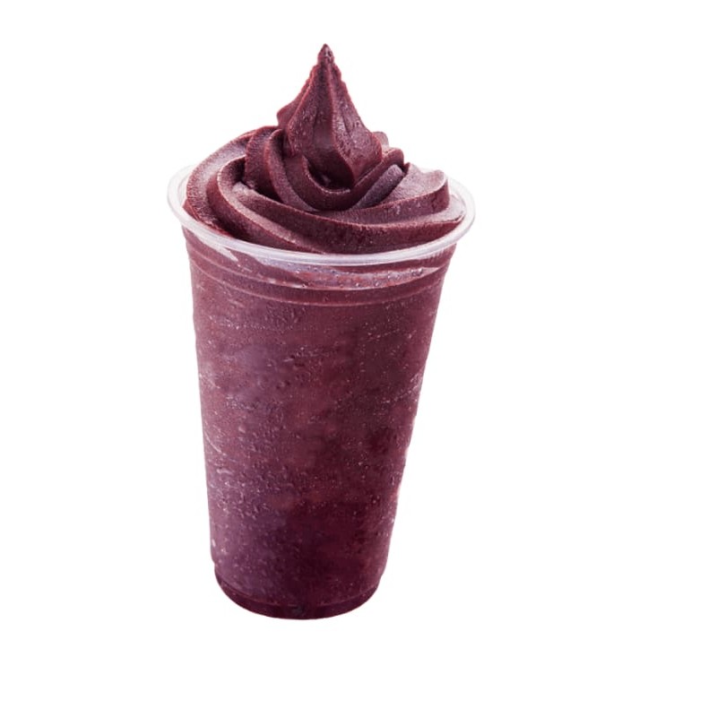 O sabor do açai é o natural , os complementos vão no meio do copo .
