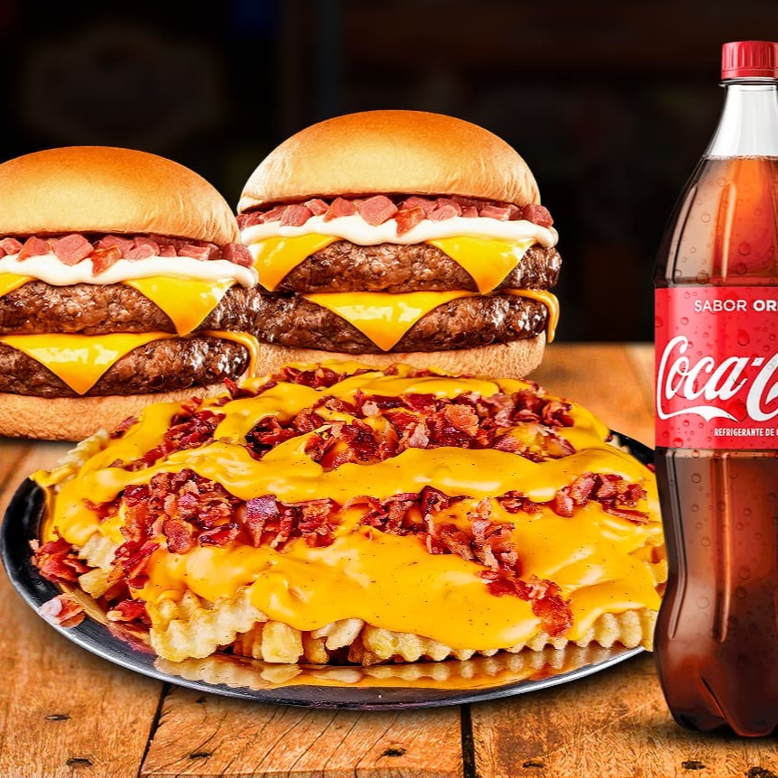 Promoção do nosso famoso double dragon, (Pão, 2 Blends de 160g, Queijo cheddar, Maionese de alho e Bacon em cubos defumado). Mais uma batata média com cheddar cremoso e bacon e 1 coca de 1,5l.