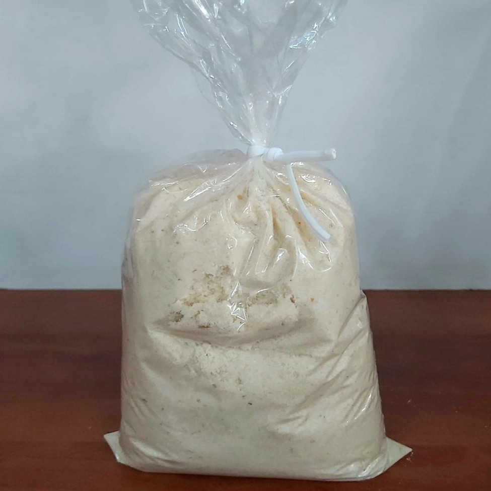 Aproximadamente 250 gramas