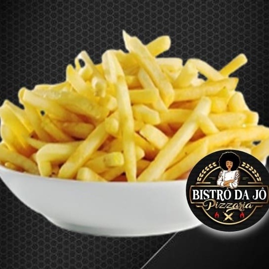 Batata frita simples, com sal e oregano. 500g Acompana molho verde e sachê de Ketchup.