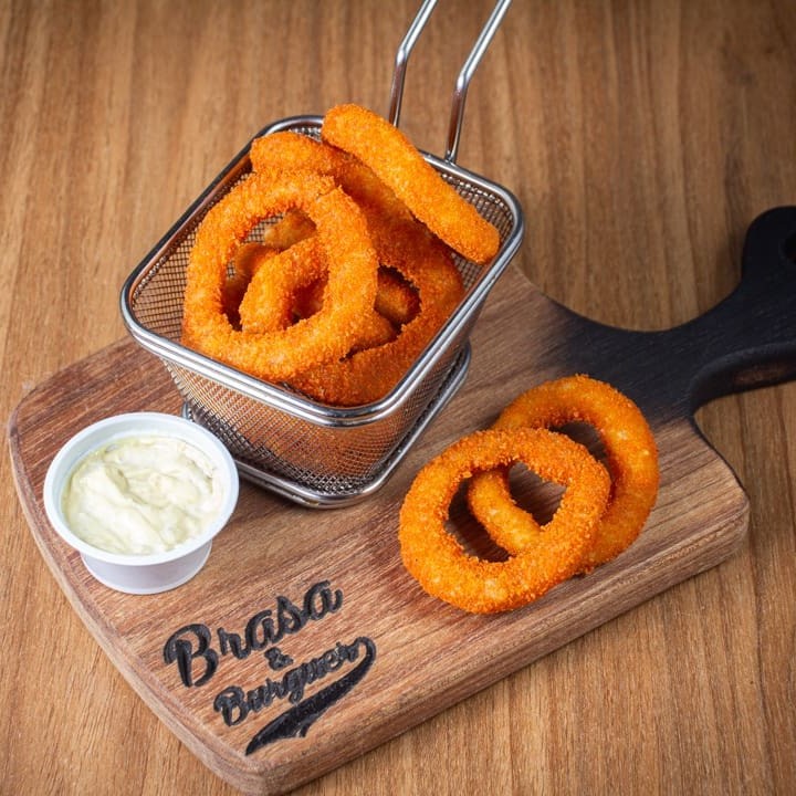 10 unidades de anel de cebola - acompanha maionese de bacon