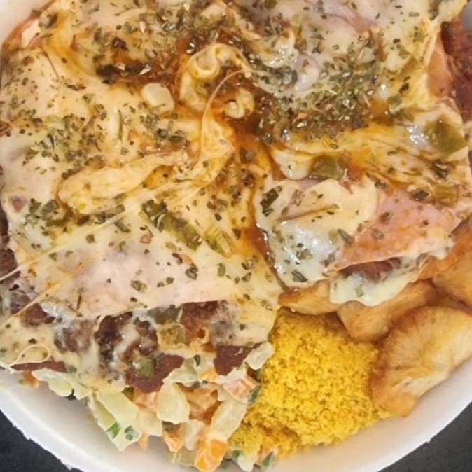 Escolha até 4 complementos para sua refeição.