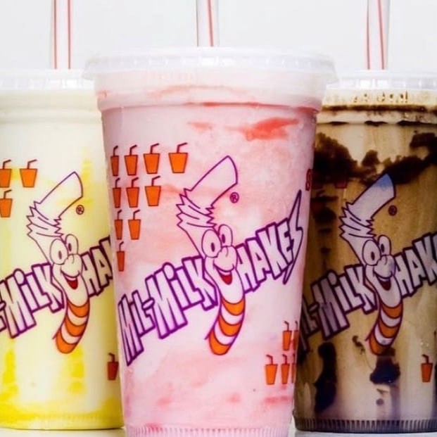 Delicioso milk-shake batido na hora em uma consistência perfeita, temos diversões sabores para você escolher o seu!!!